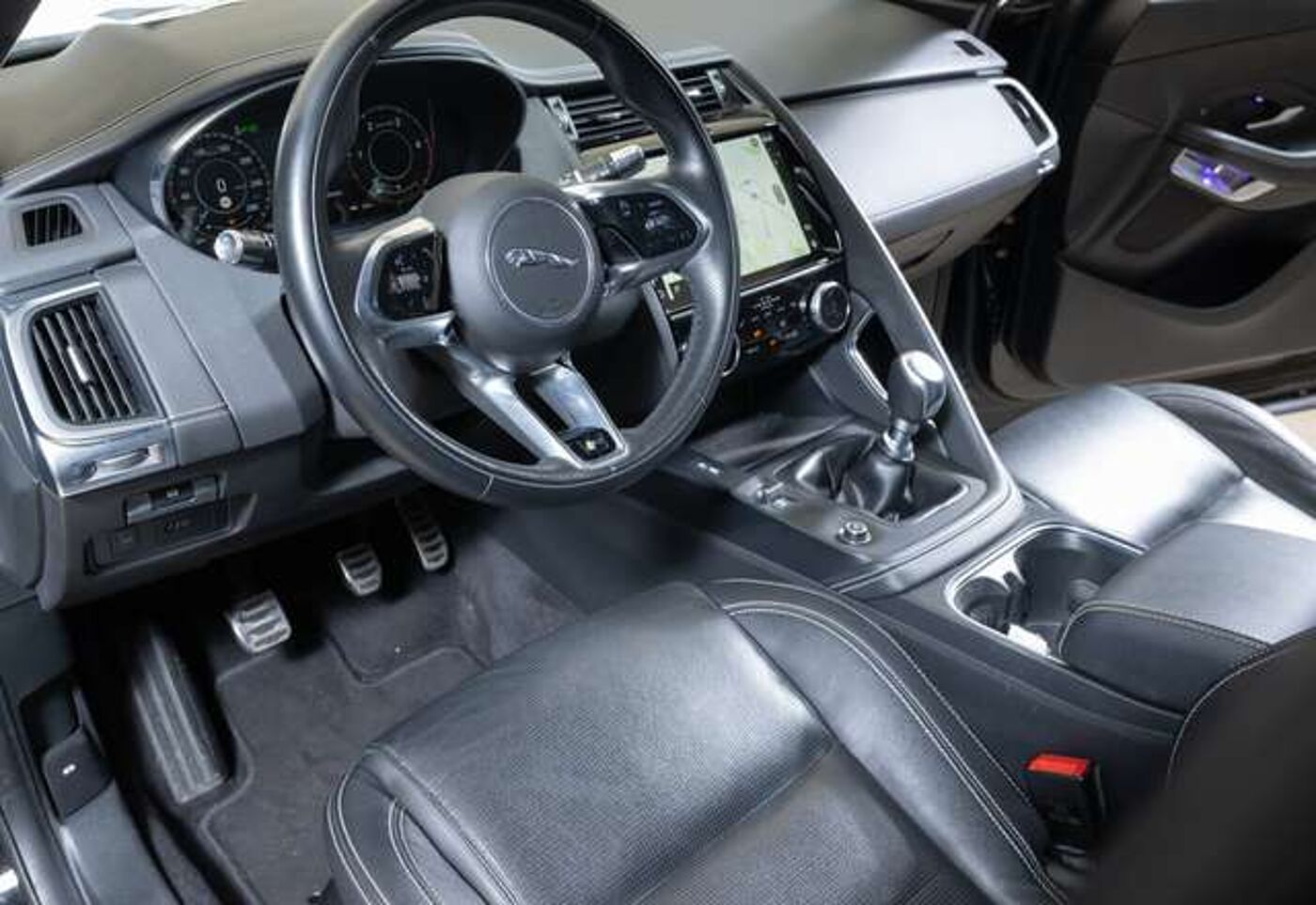 Jaguar  D165 R-Dynamic S Navi Leder Klimaautomatik 2-Zonen
