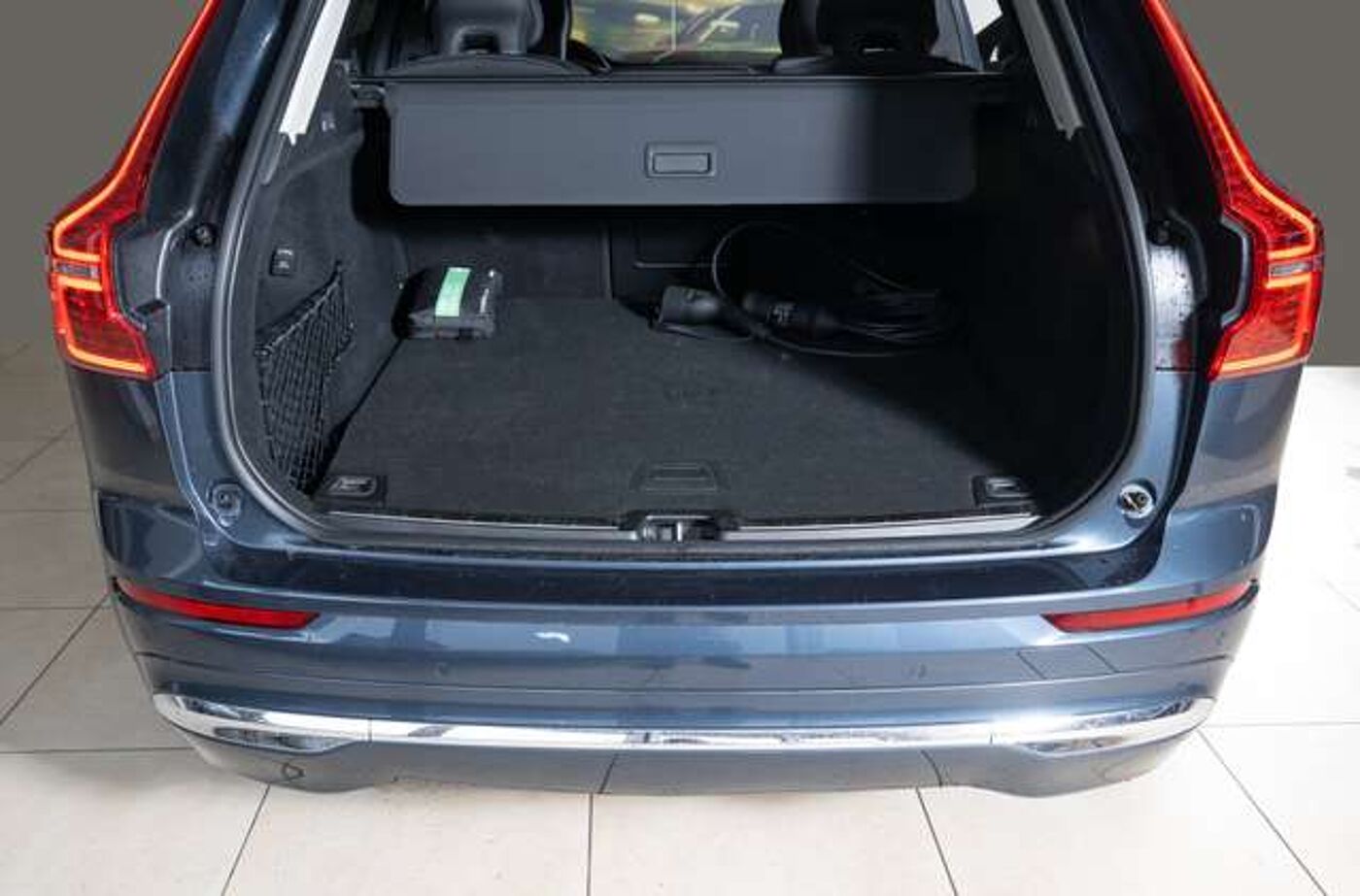 Volvo  T6 Recharge Core Plug-In Hybrid AWD Navi ACC