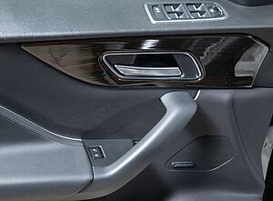 Jaguar  30d AWD Portfolio Leder ACC Head-up Pan-schiebeda.